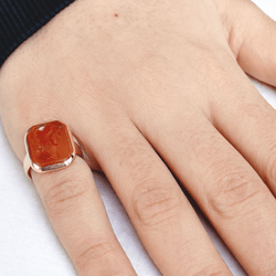 Bague en or rose et cornaline - Castafiore
