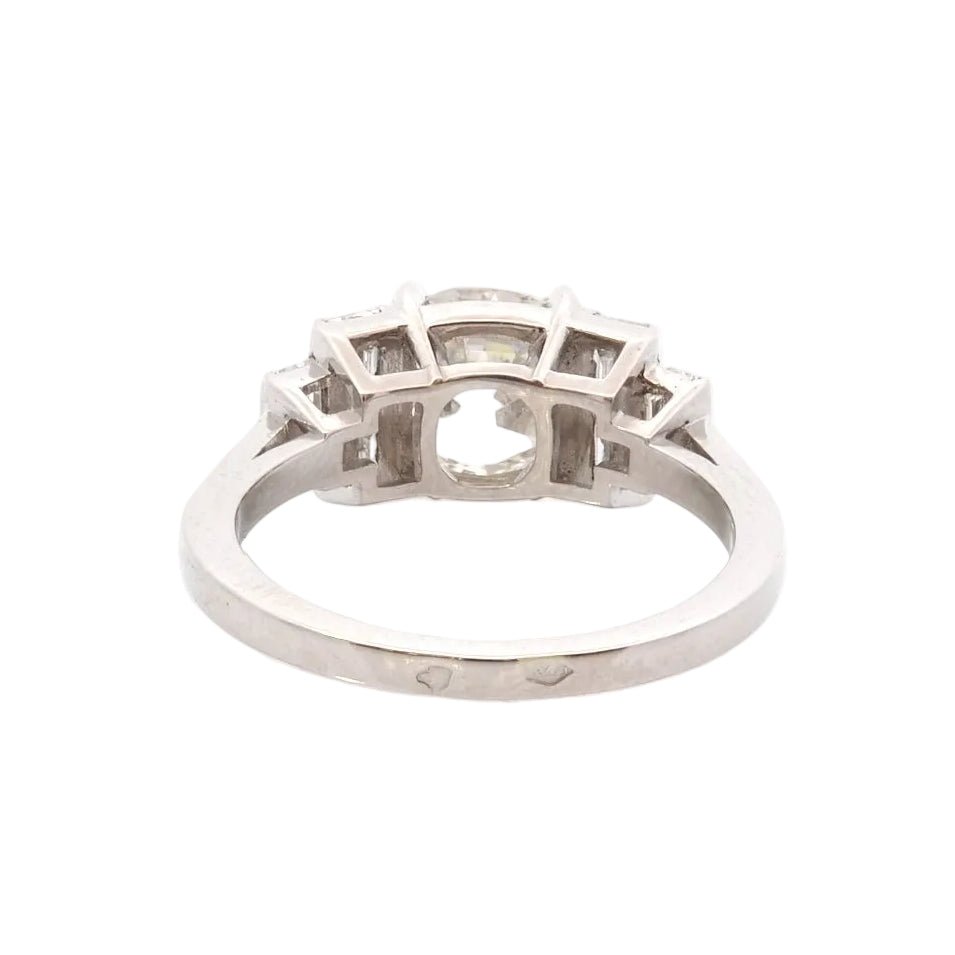 Bague en platine et diamants - Castafiore