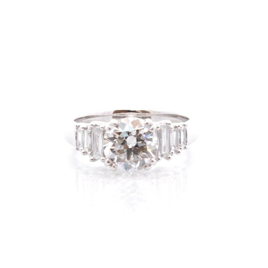 Bague en platine et diamants - Castafiore