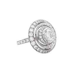 Bague Entourage BOUCHERON "Idylle" en or blanc et diamants - Castafiore