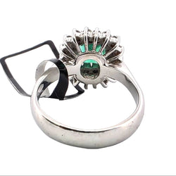 Bague Entourage en or blanc, émeraude et diamants - Castafiore
