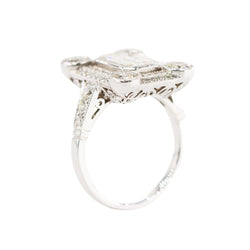 Bague Entourage en or blanc et diamants - Castafiore
