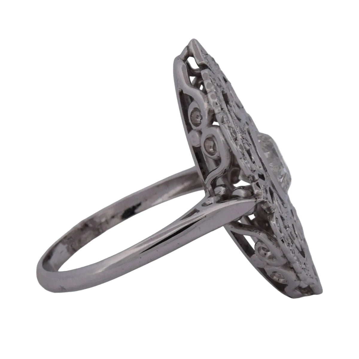 Bague Entourage en or blanc et diamants - Castafiore