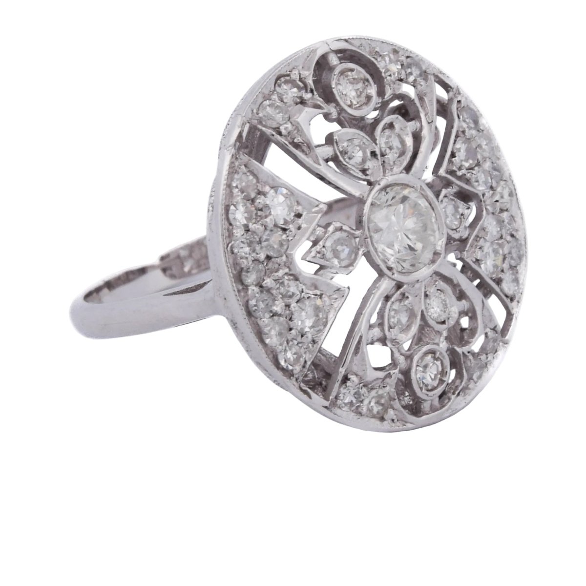 Bague Entourage en or blanc et diamants - Castafiore