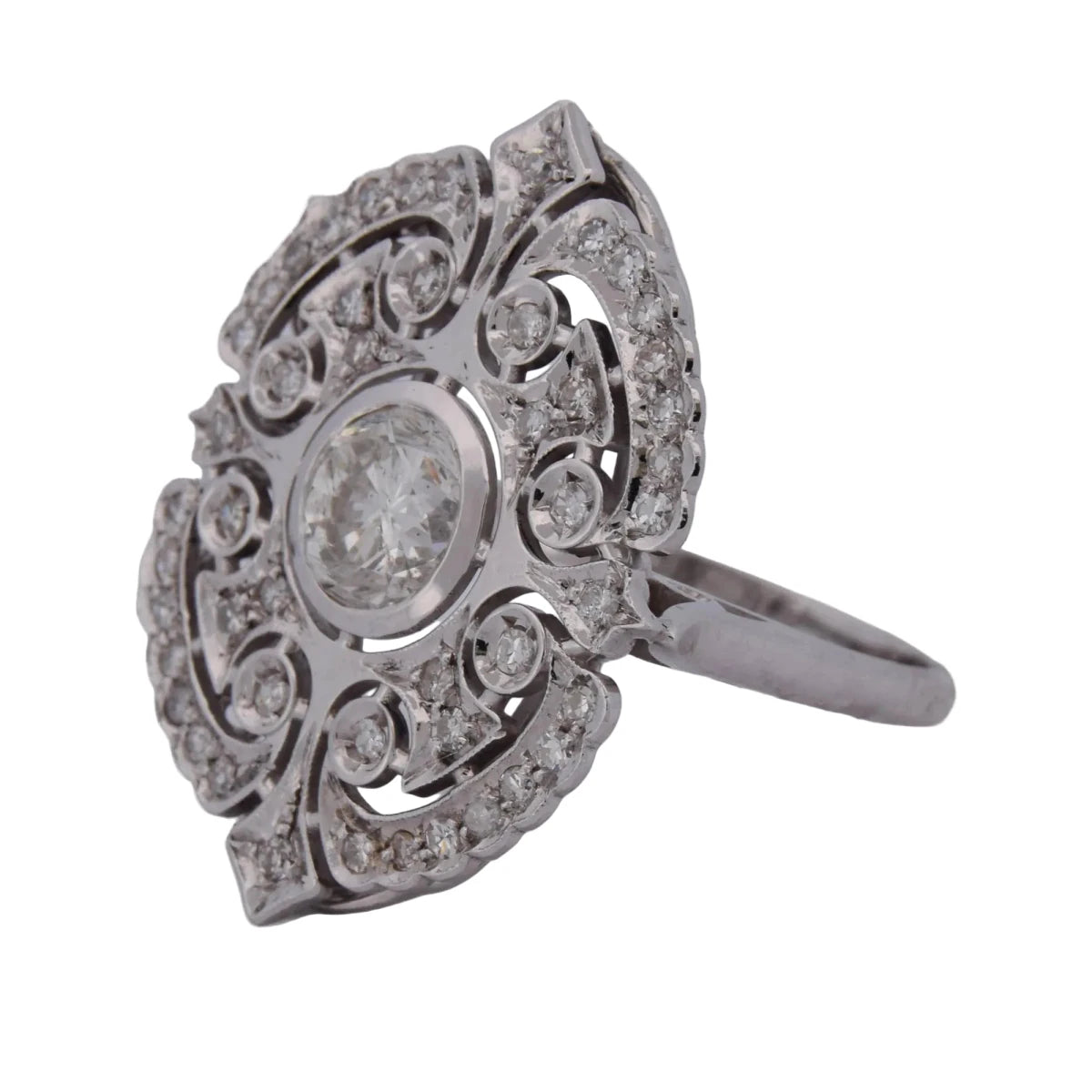 Bague Entourage en or blanc et diamants - Castafiore