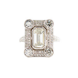 Bague Entourage en or blanc et diamants - Castafiore