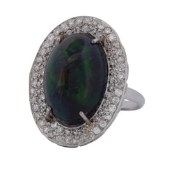 Bague Entourage en or blanc, opale et diamants - Castafiore