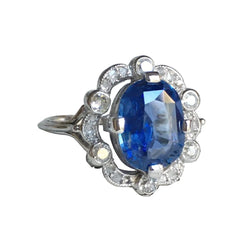 Bague Entourage en or blanc, platine, saphir et diamants - Castafiore