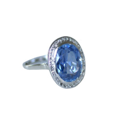 Bague Entourage en or blanc, platine, saphir et diamants - Castafiore