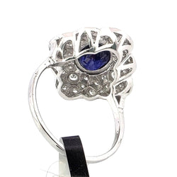 Bague Entourage en or blanc, saphir et diamants - Castafiore