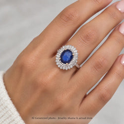 Bague Entourage en or blanc, saphir et diamants - Castafiore