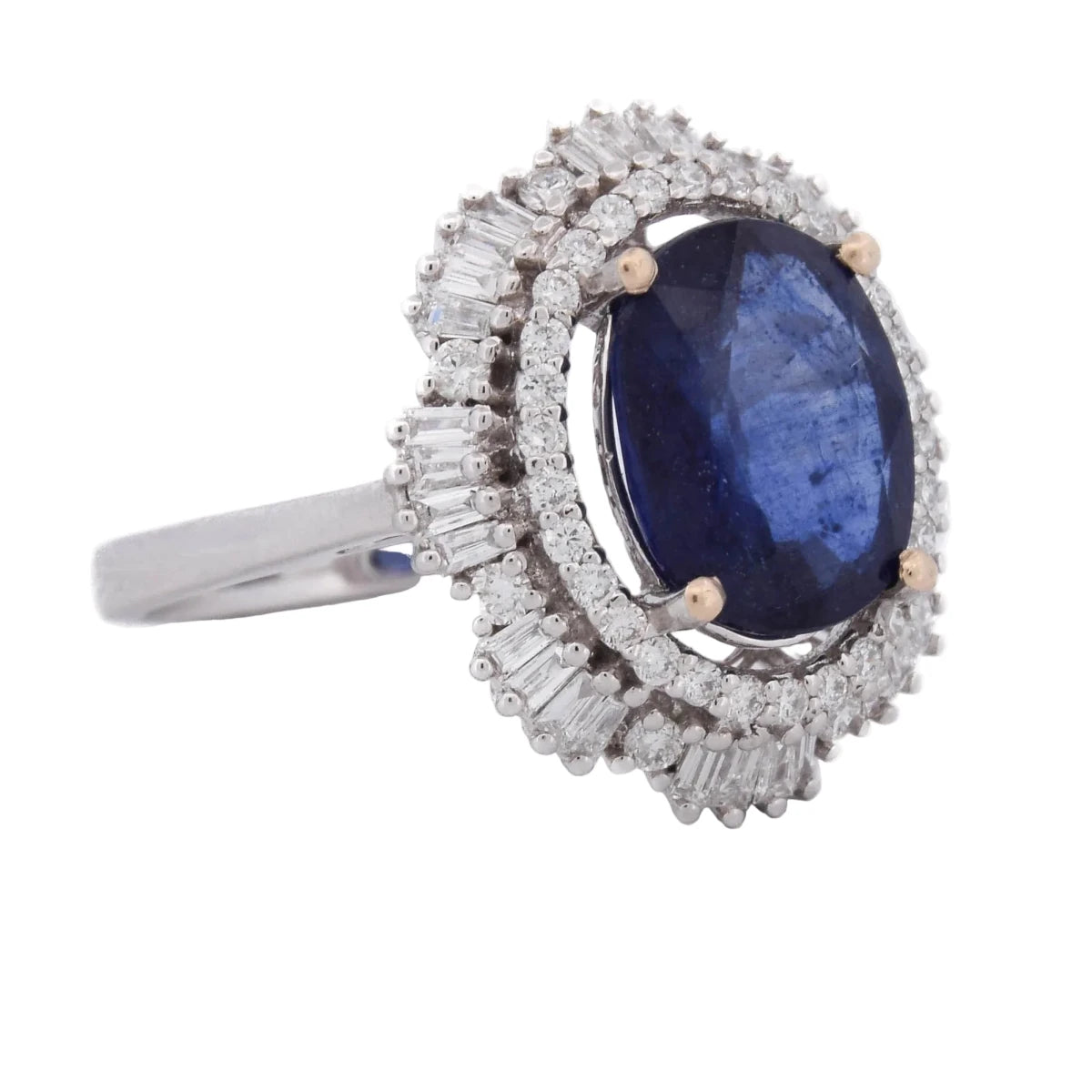 Bague Entourage en or blanc, saphir et diamants - Castafiore