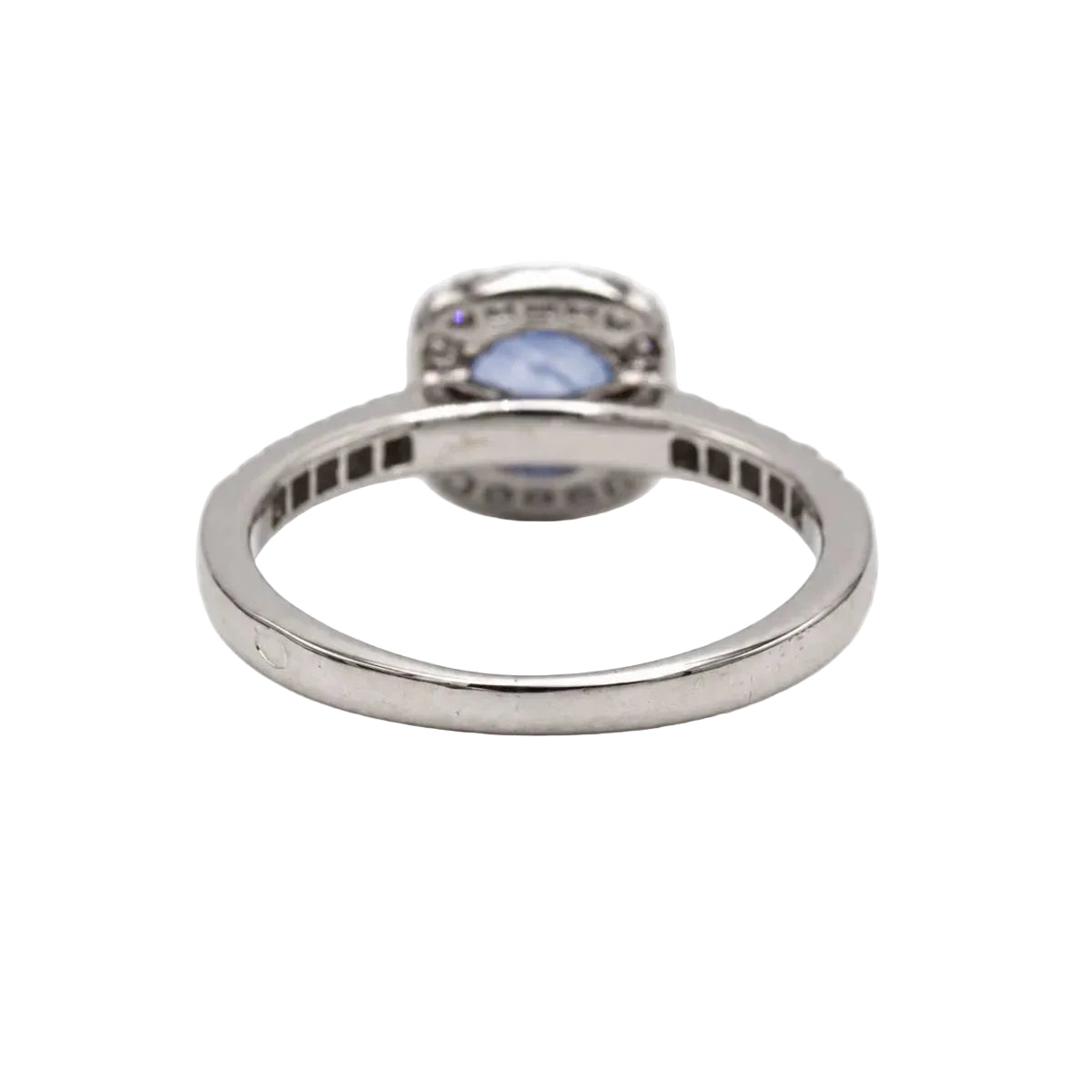 Bague Entourage en or blanc, saphir et diamants - Castafiore