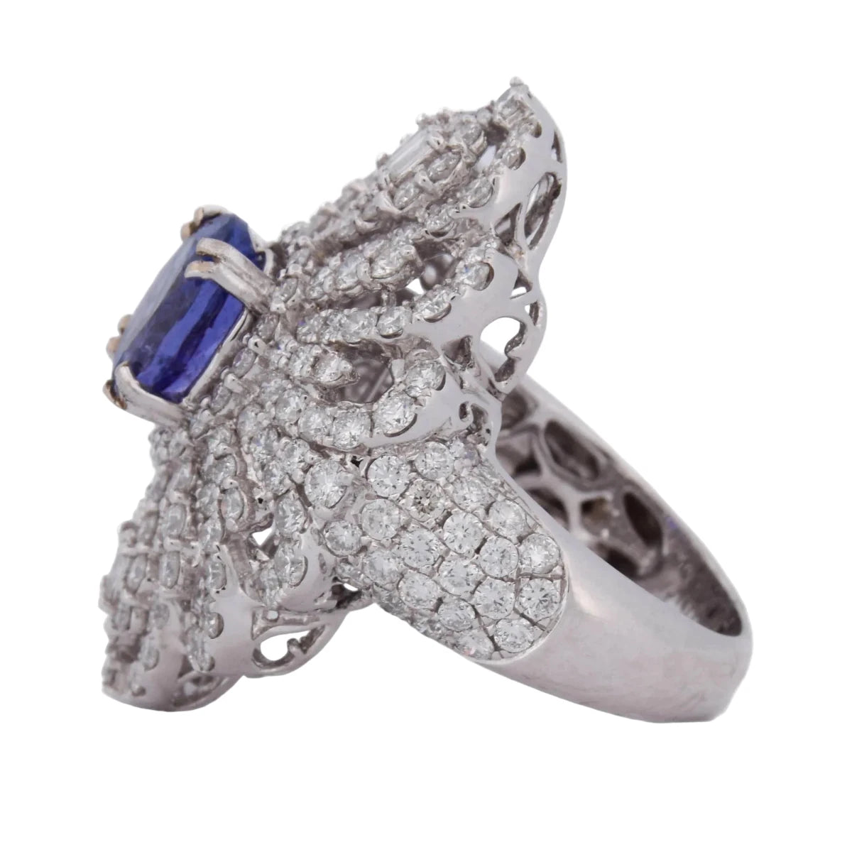 Bague Entourage en or blanc, tanzanite et diamants - Castafiore