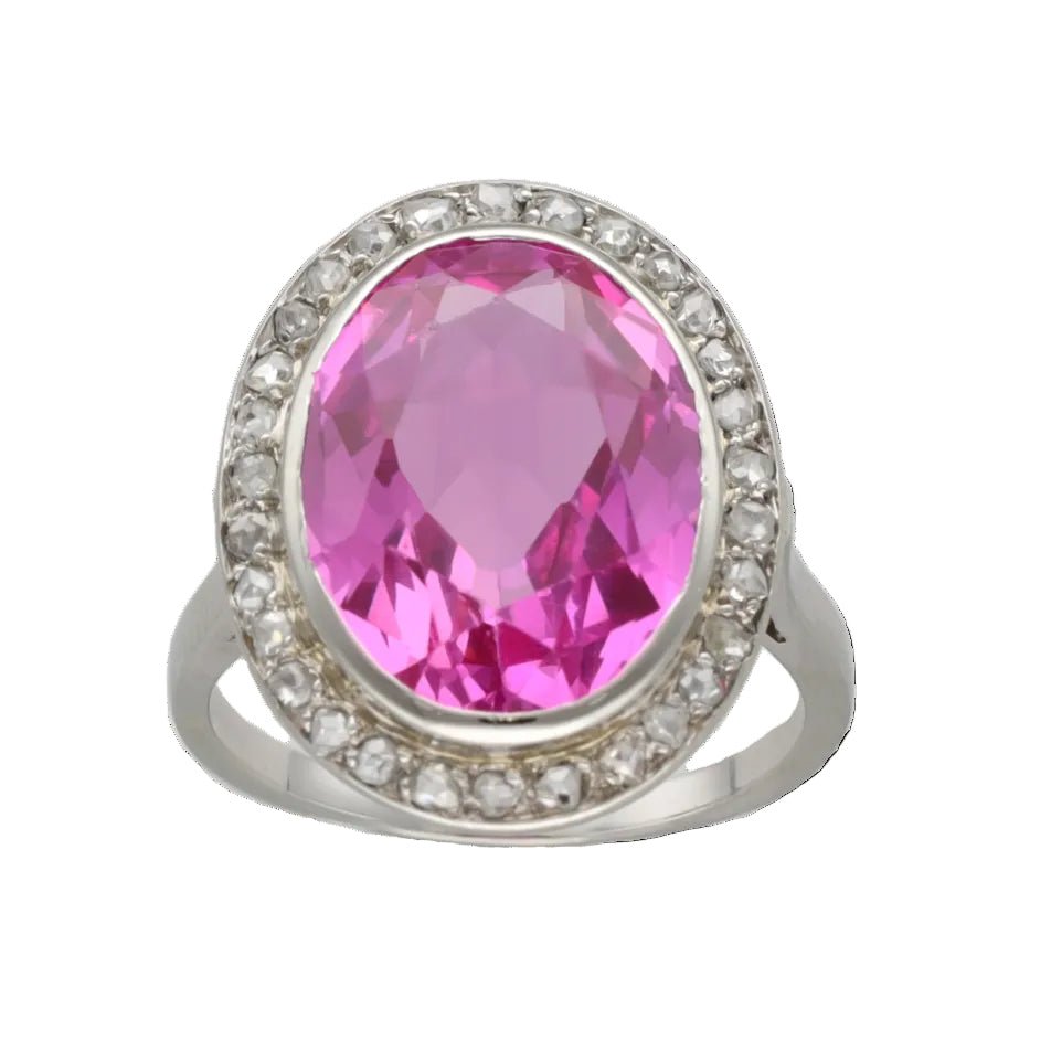Bague Entourage en or blanc, verneuil et diamants - Castafiore