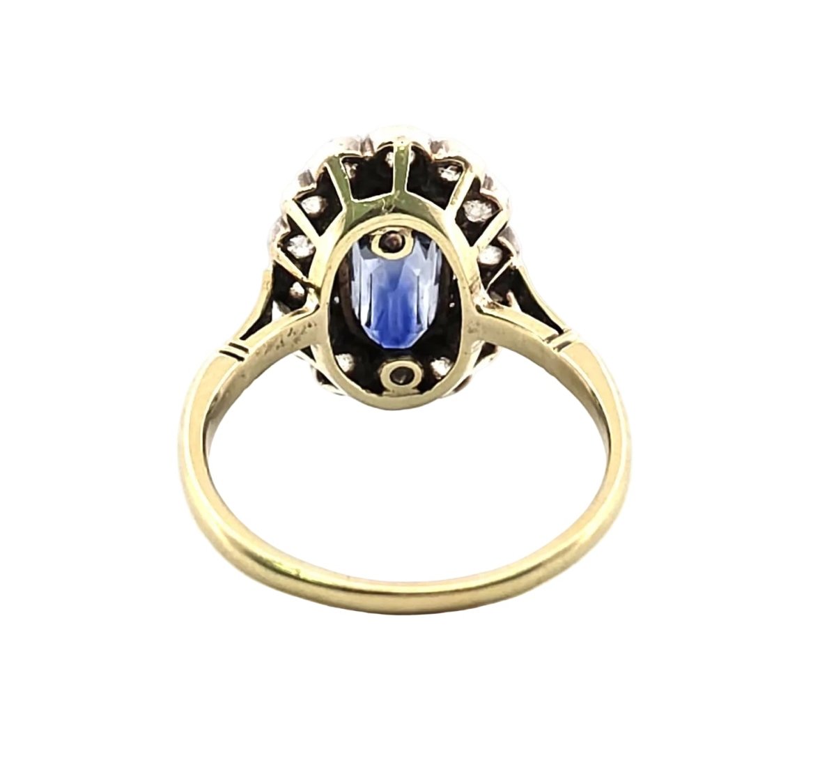Bague Entourage en or jaune, argent, saphir et diamants - Castafiore