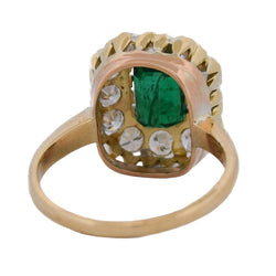 Bague Entourage en or jaune, émeraude et diamants - Castafiore