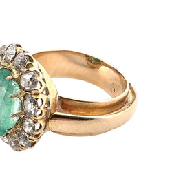 Bague Entourage en or jaune, émeraude et diamants - Castafiore