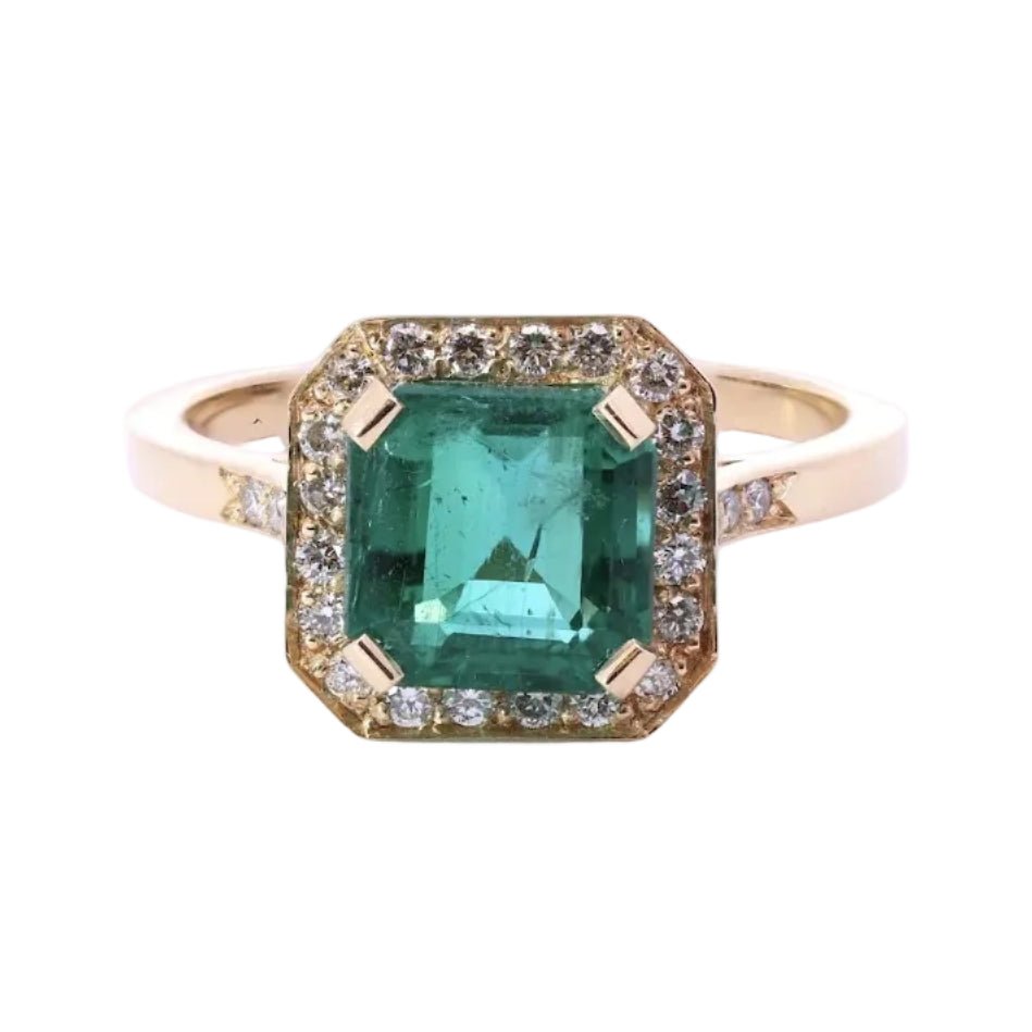 Bague Entourage en or jaune, émeraude et diamants - Castafiore