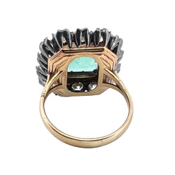 Bague Entourage en or jaune, émeraude et diamants - Castafiore