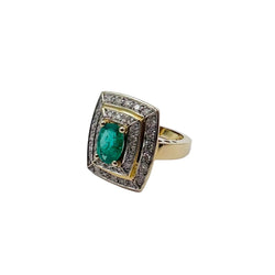 Bague Entourage en or jaune, émeraude et diamants - Castafiore