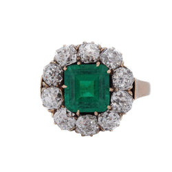Bague Entourage en or jaune, émeraude et diamants - Castafiore