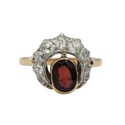 Bague Entourage en or jaune, grenat et diamants - Castafiore