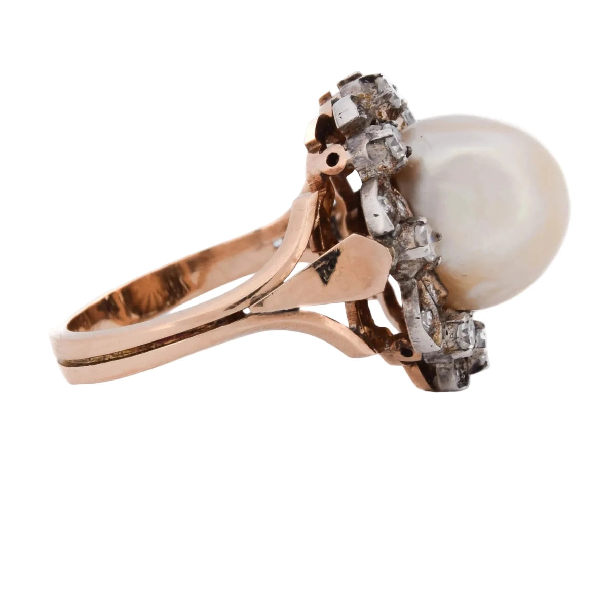 Bague Entourage en or jaune, perle et diamants - Castafiore