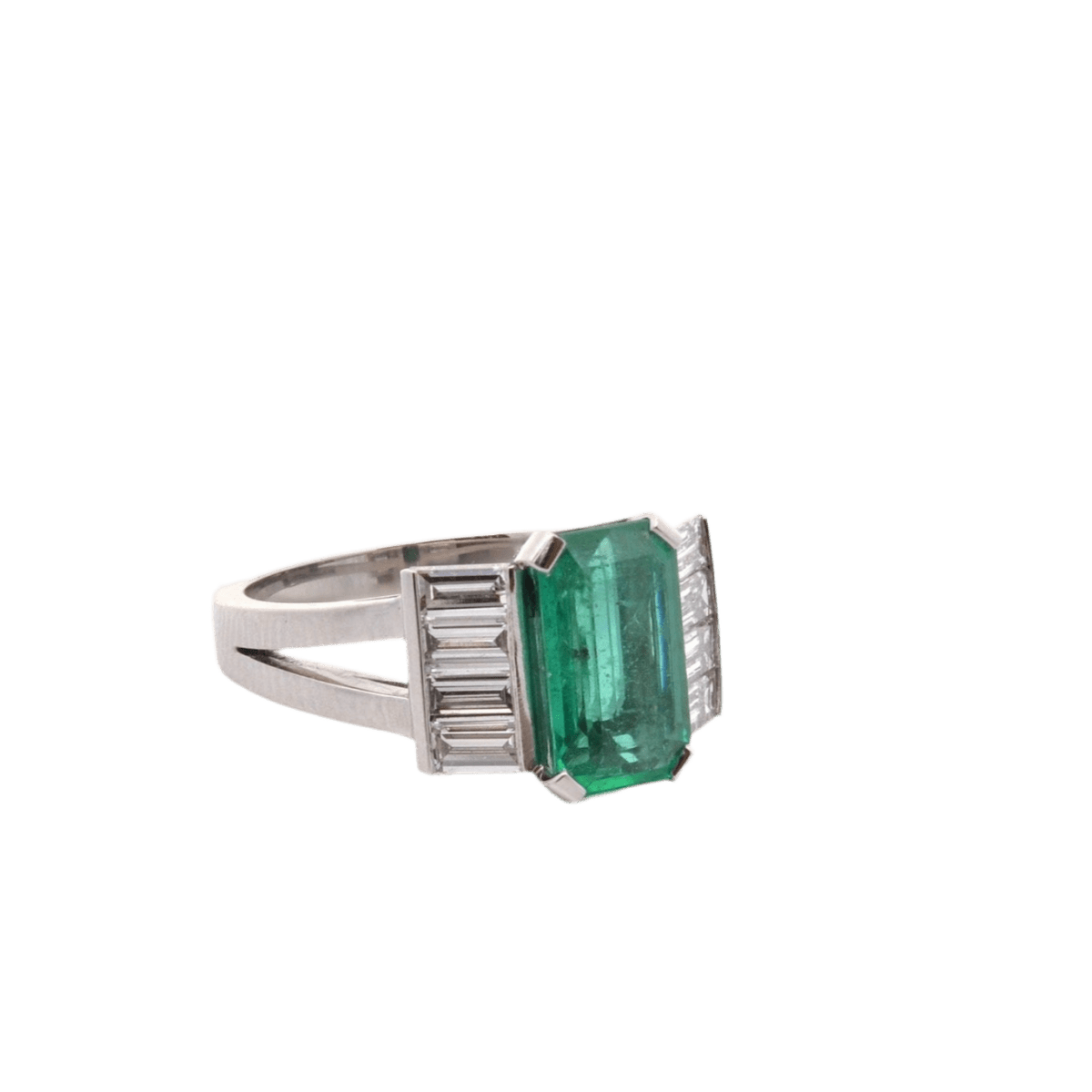 Bague Entourage en platine, émeraude et diamants - Castafiore