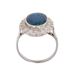 Bague Entourage en platine, opale et diamants - Castafiore