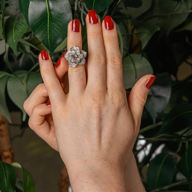 Bague Fleur Or blanc Diamant - Castafiore