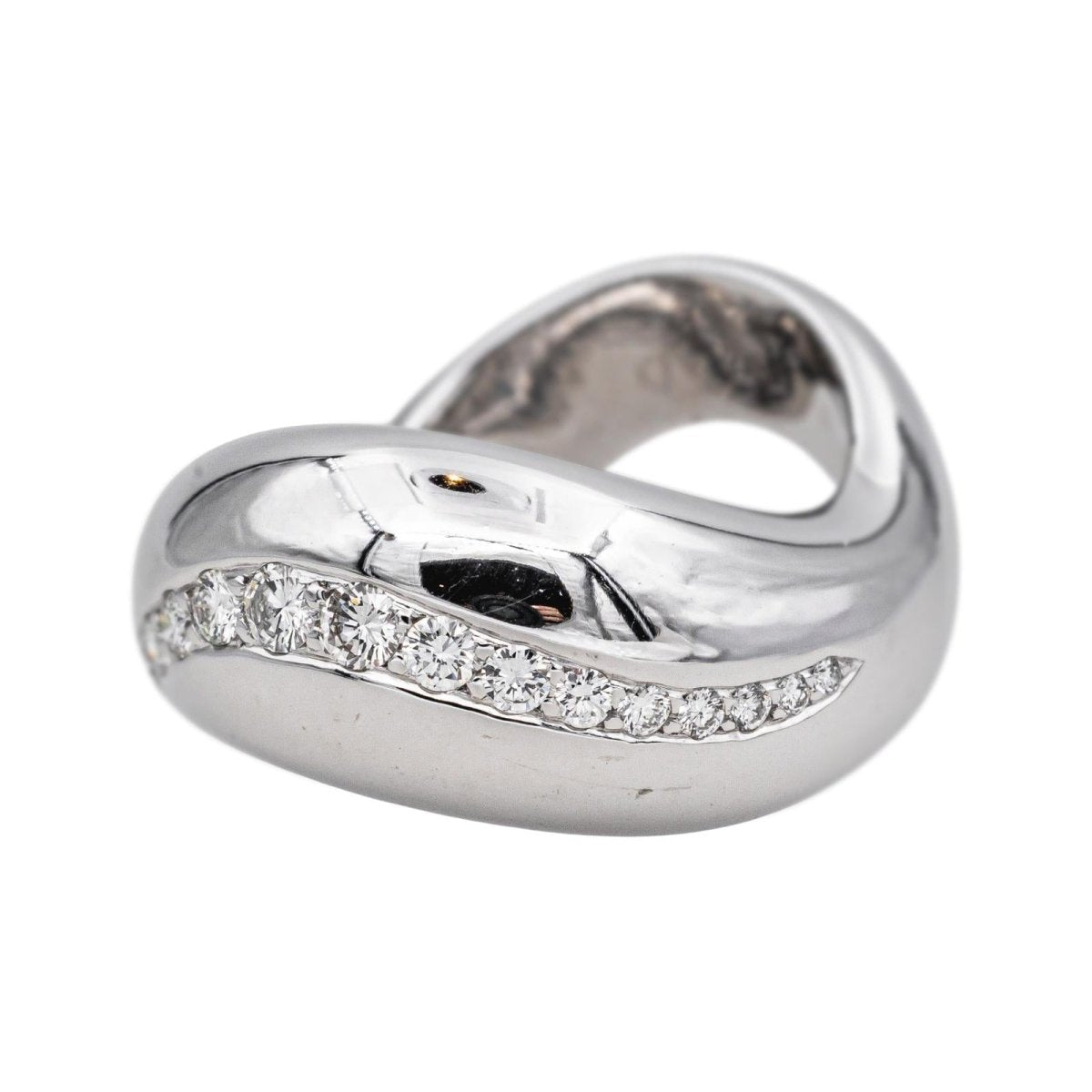 Bague FRED "Mouvementée" en or blanc et diamants - Castafiore