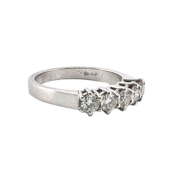 Bague Jarretière en or blanc et diamants - Castafiore