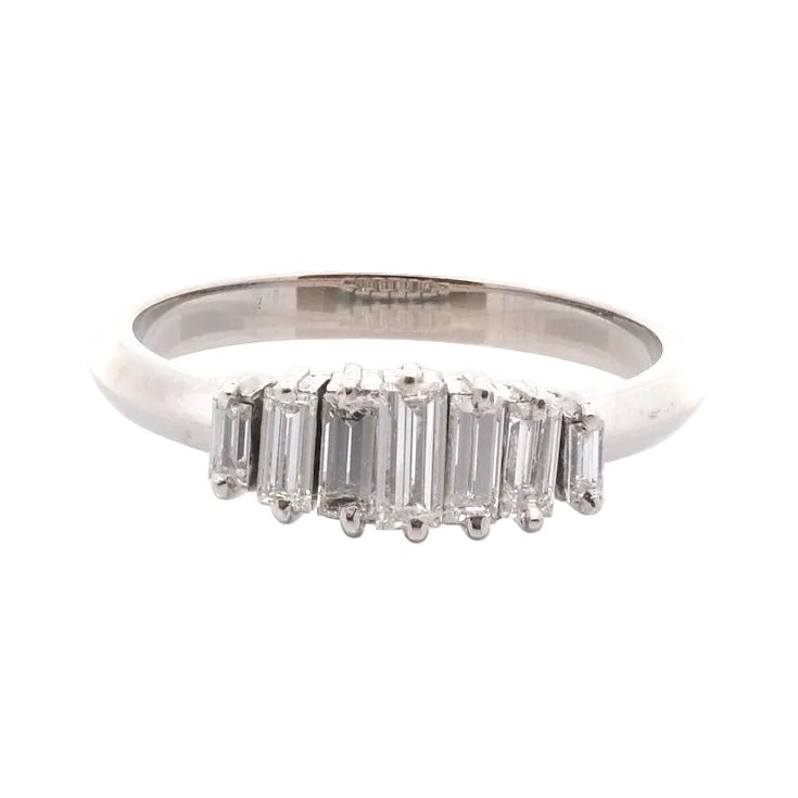 Bague Jarretière en platine et diamants - Castafiore