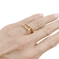 Bague Jonc CARTIER "Juste un Clou" en or rose et diamants - Castafiore