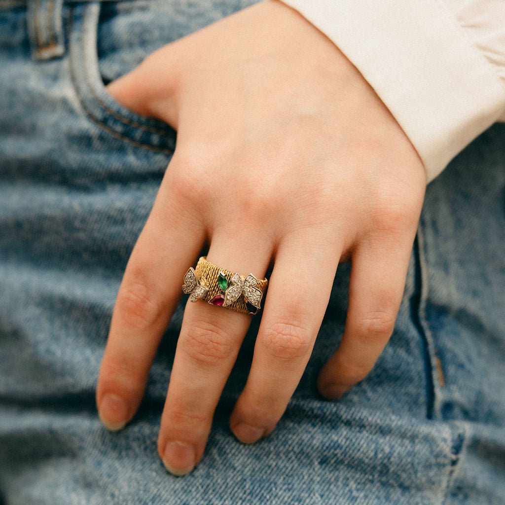 Bague Jonc en or jaune, diamants, et pierres précieuses - Castafiore