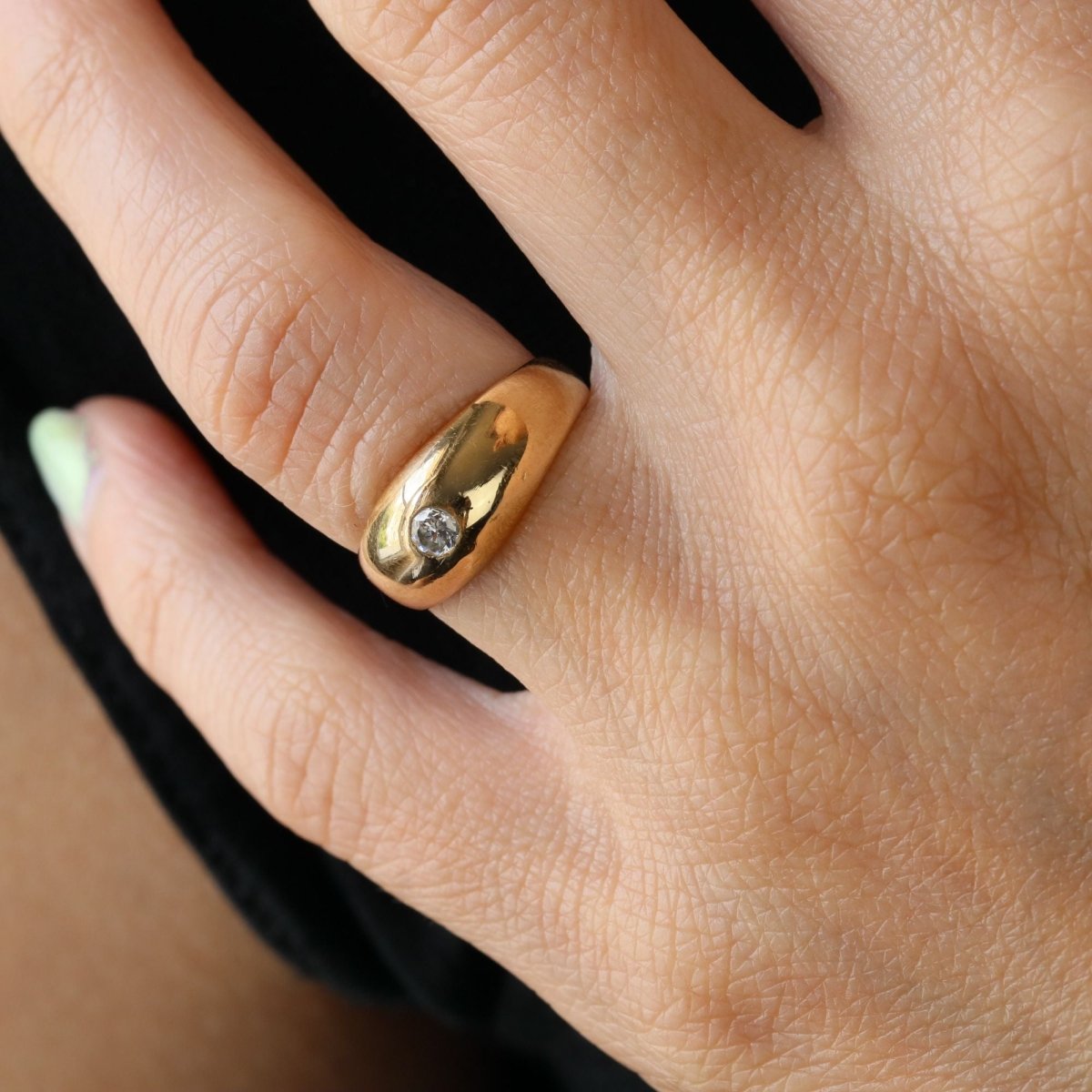 Bague Jonc en or jaune et diamant - Castafiore
