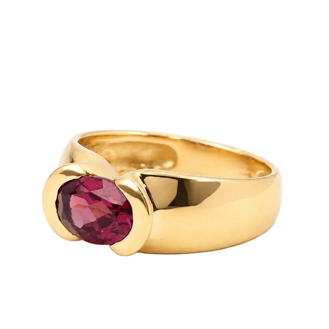 Bague Jonc en or jaune et grenat - Castafiore