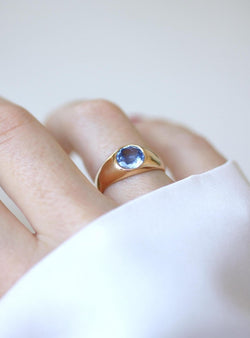 Bague Jonc Saphir de Ceylan 1,30 Cts sur Or Jaune - Castafiore