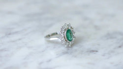 Bague marguerite Emeraude 1.60 Cts et diamants - Castafiore