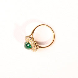 Bague Marguerite émeraude et diamants en or jaune - Castafiore
