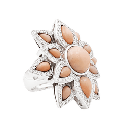 Bague Marguerite en or blanc, corail et diamants - Castafiore