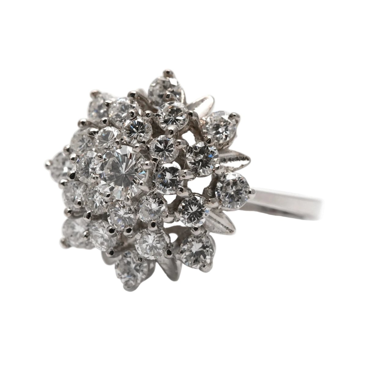 Bague Marguerite en or blanc et diamants - Castafiore