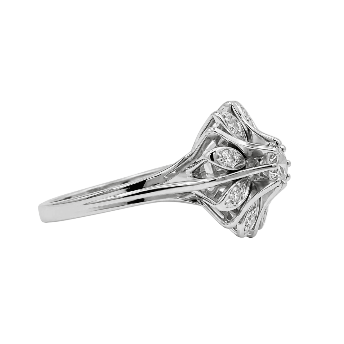 Bague Marguerite en or blanc et diamants - Castafiore