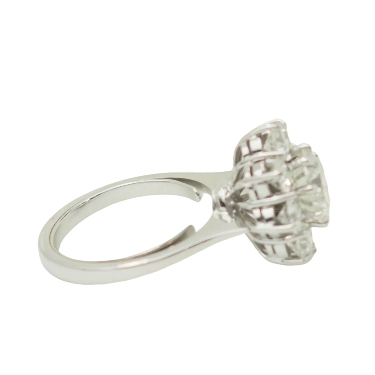 Bague Marguerite en or blanc et diamants - Castafiore