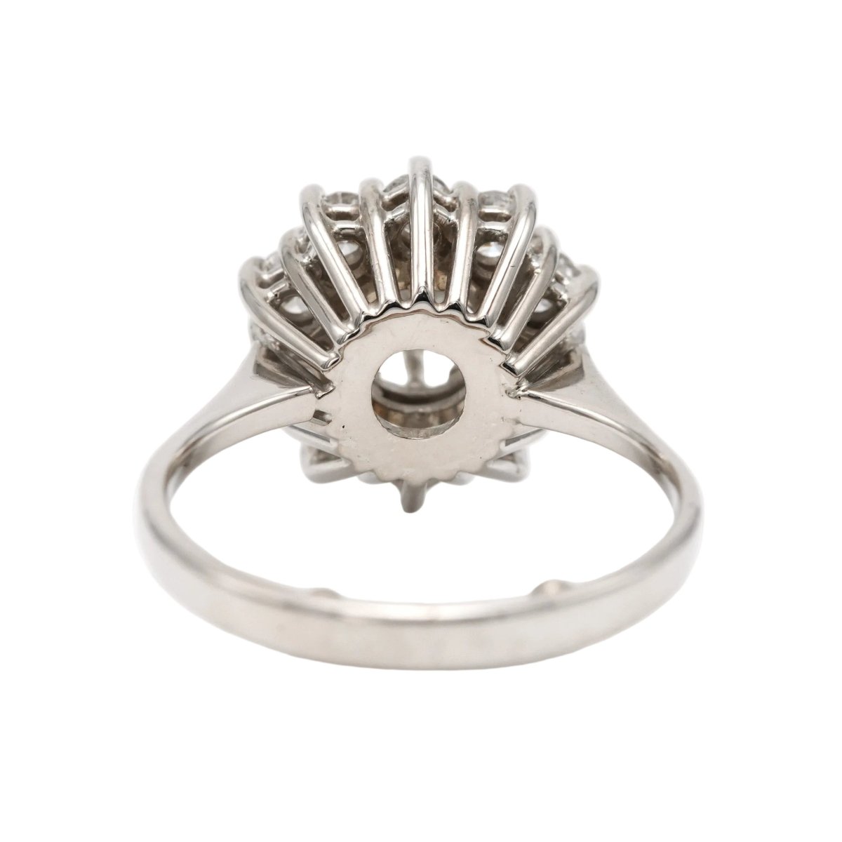 Bague Marguerite en or blanc et diamants - Castafiore