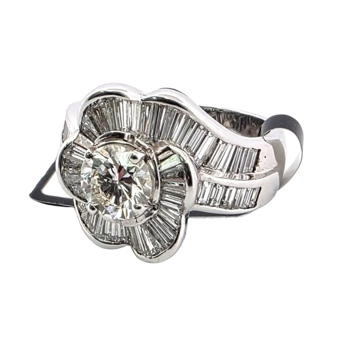 Bague Marguerite en or blanc et diamants - Castafiore