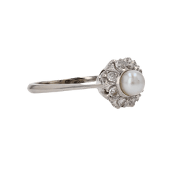 Bague Marguerite en or blanc, perle et diamants - Castafiore