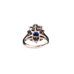 Bague Marguerite en or blanc, platine, saphir et diamants - Castafiore