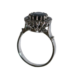 Bague Marguerite en or blanc, saphir, et diamants - Castafiore